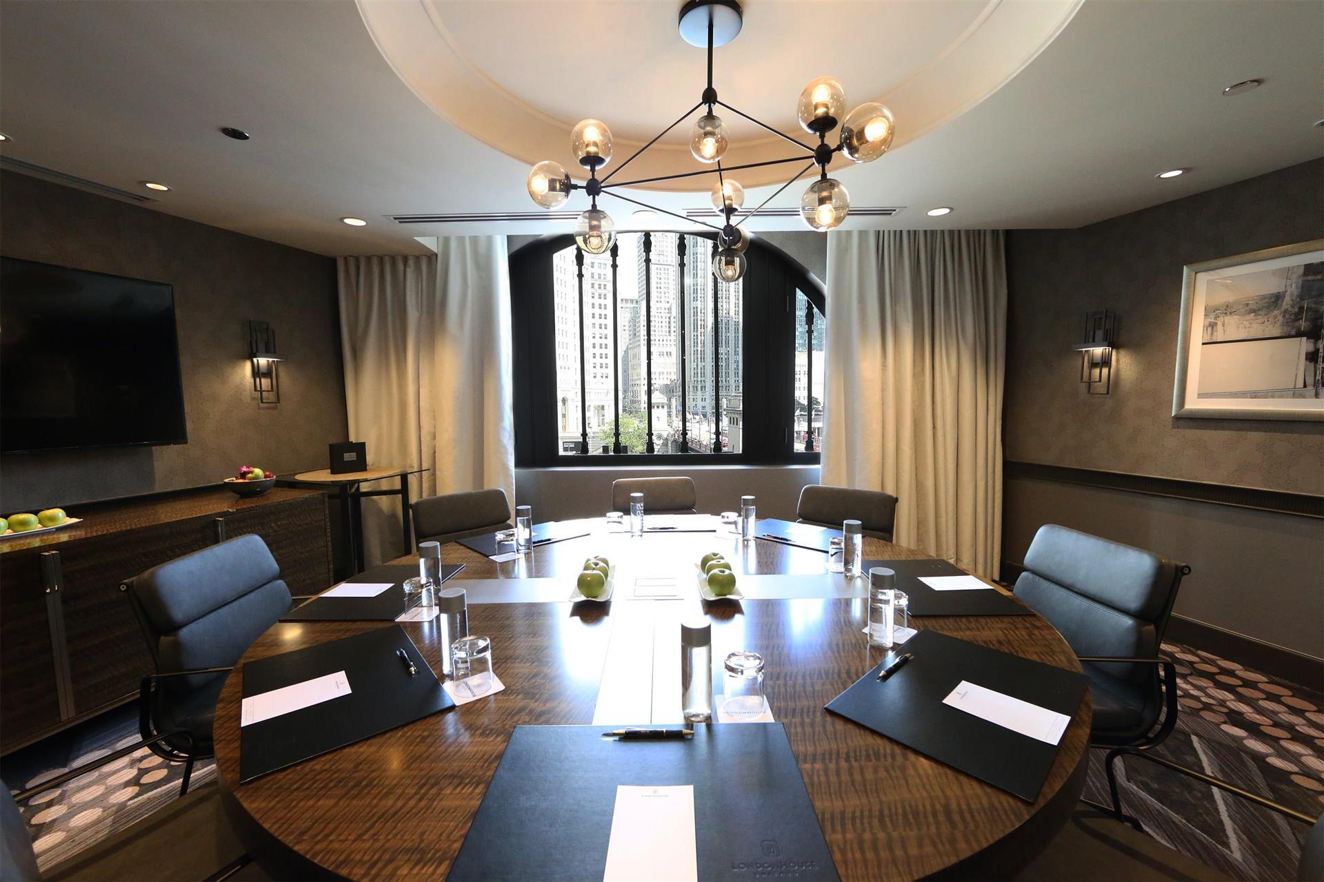 Изображение помещения для встречи