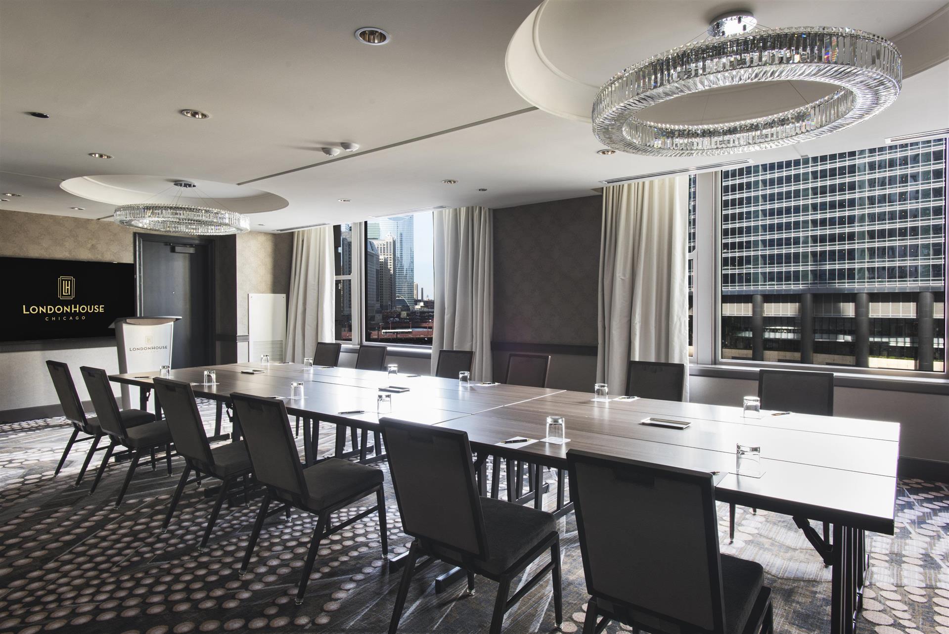 Изображение помещения для встречи