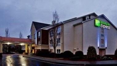 Holiday Inn Express Alpharetta - Roswell image