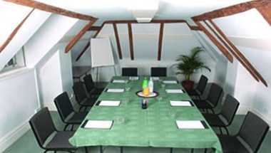 The Look Inn em Slough, GB1