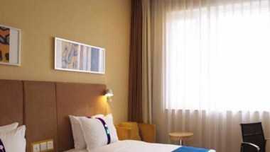 Holiday Inn Express Emei Mountain, Leşan, CN