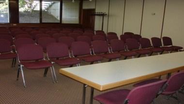 Stadthalle GmbH Oberursel (Taunus) en Oberursel, DE