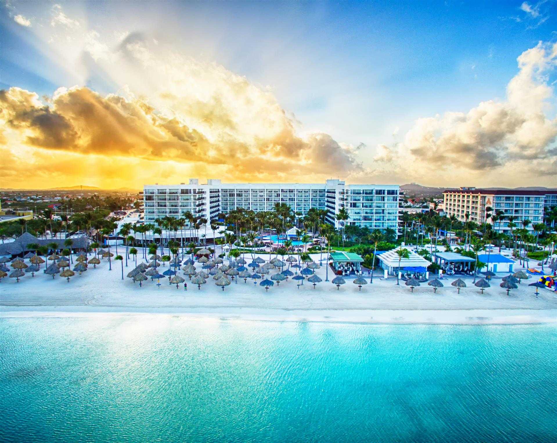 Aruba Marriott Resort & Stellaris Casino in Palm Beach, AW