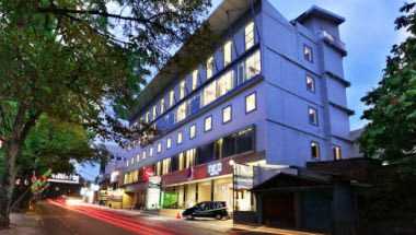 Hotel NEO Dipatiukur - Bandung in West Java, ID