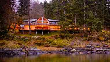 Gowlland Harbour Resort & Conference Centre em Quadra Island, BC