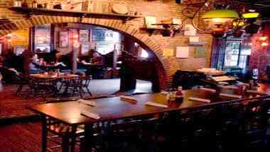 John D. McGurk"s Irish Pub and Garden em St. Louis, MO