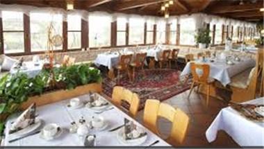 Hotel Landhaus Elbert in Rheinbollen, DE