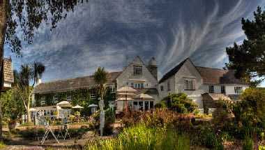 Talland Bay in Looe, GB1