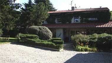 Hotel Le Petit Casset в La Boisse, FR