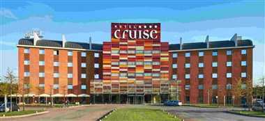 Hotel Cruise a Montano Lucino, IT