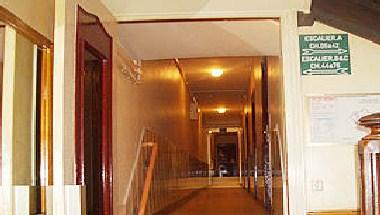 Hipotel Paris Belleville Gare de l'Est image