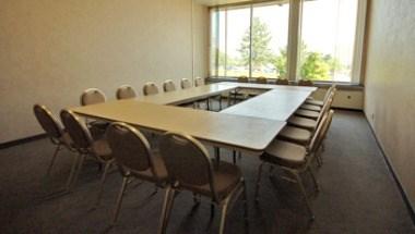 Oakland University image