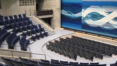 Urasoe City Tedako Hall в Okinawa, JP