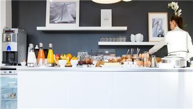 Les Voiles in Toulon, FR