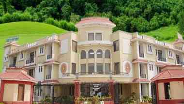 Grand Heritage Resort a Greater Noida, IN