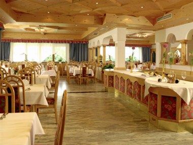 รูปสถานที่จัดงาน