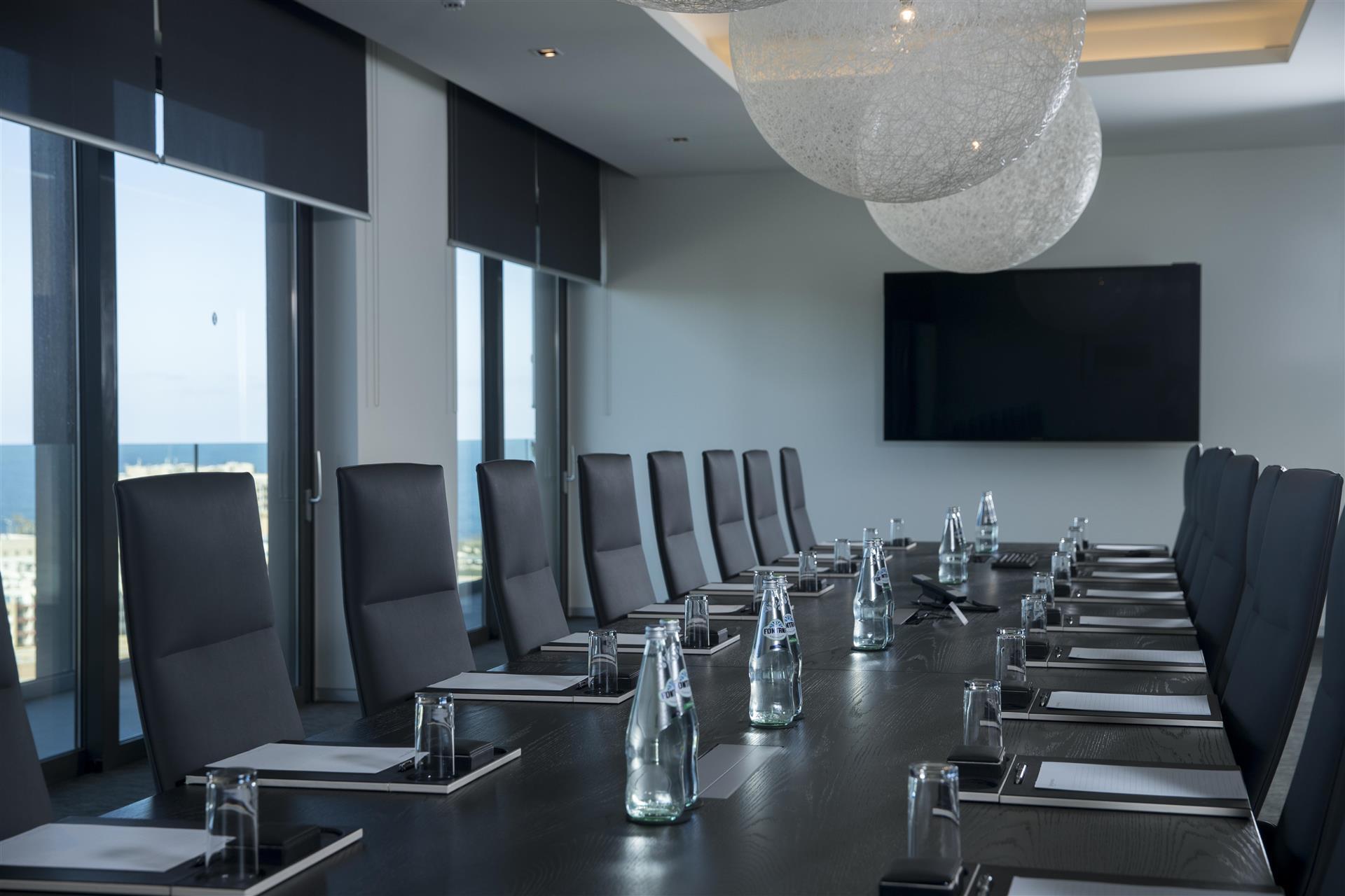 Изображение помещения для встречи