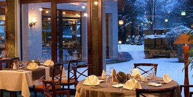 รูปสถานที่จัดงาน