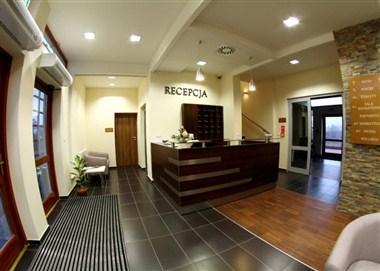 Aviator Medical Wellness Hotel, Maslow, PL