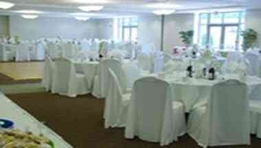 Ida Lee Park Recreation Center a Falls Church, VA