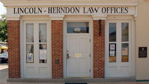 Oficina Jurídica Lincoln-Herndon