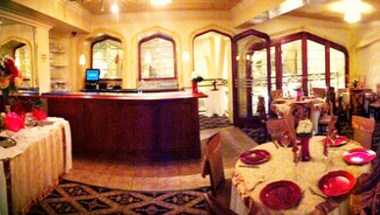 Darya Restaurant в Santa Ana, CA