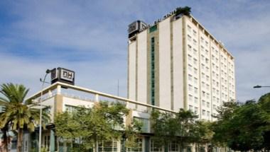 NH Valencia Center image