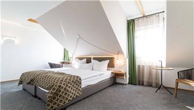 Hotel Schoene Aussicht image