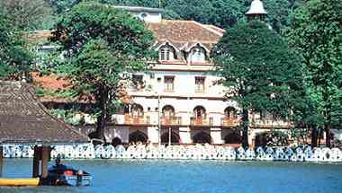 Queens Hotel in Kandy, LK