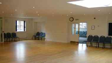 All Saints Centre в Bath, GB1