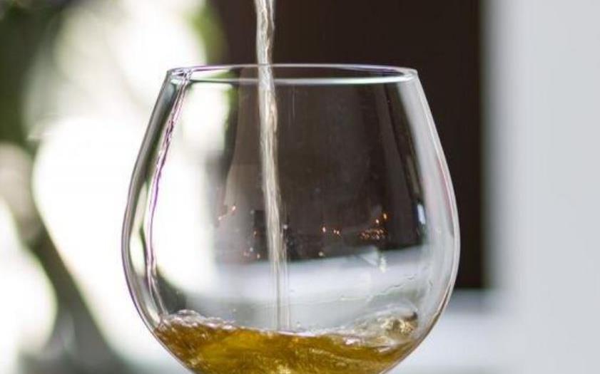 Blend Business and Flavor - Wine pairing image