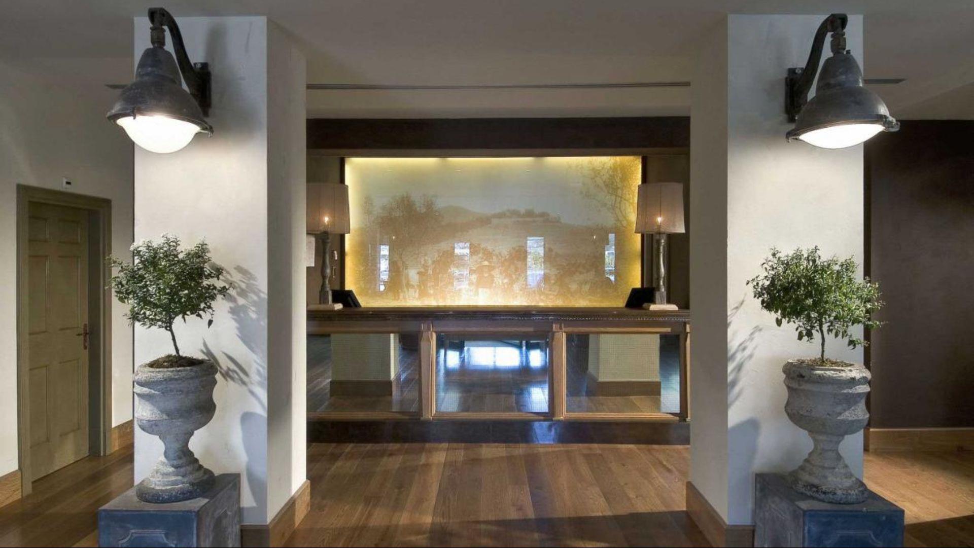 Starhotels Tuscany image