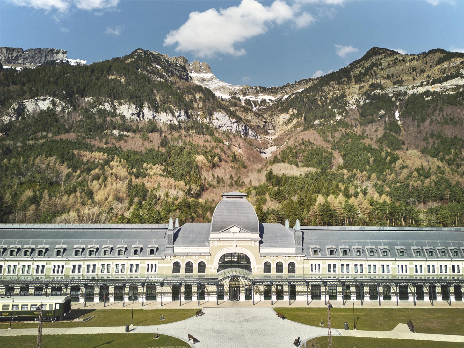 Canfranc Estación, a Royal Hideaway Hotel image