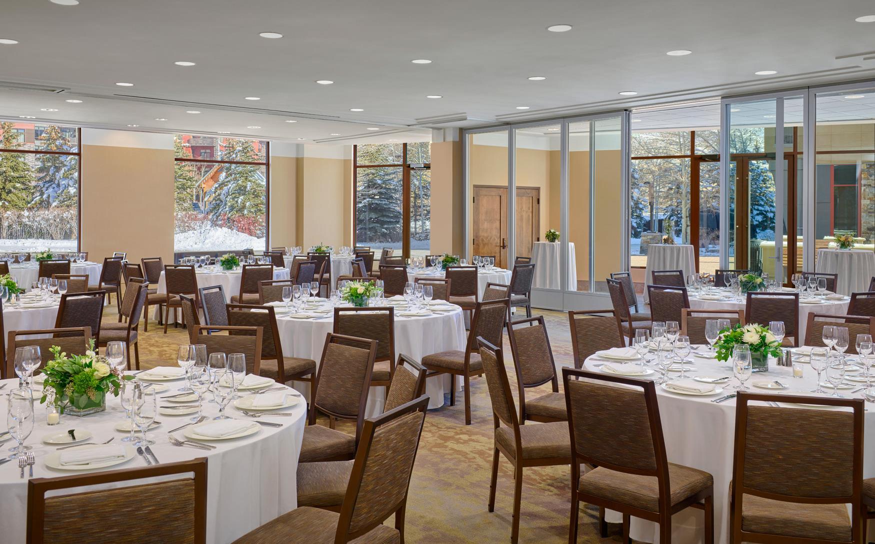 Изображение помещения для встречи