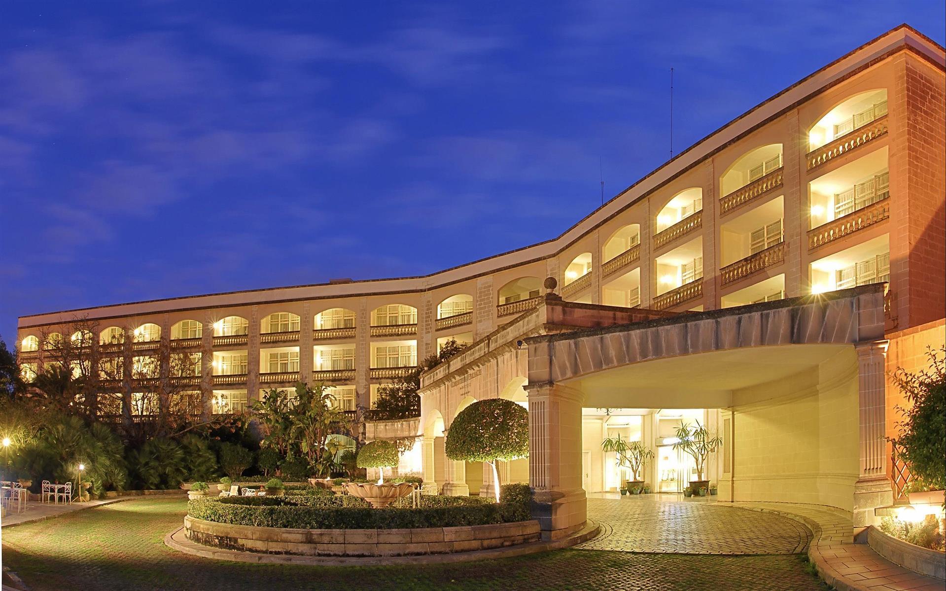 Test - Beatrix Stay image