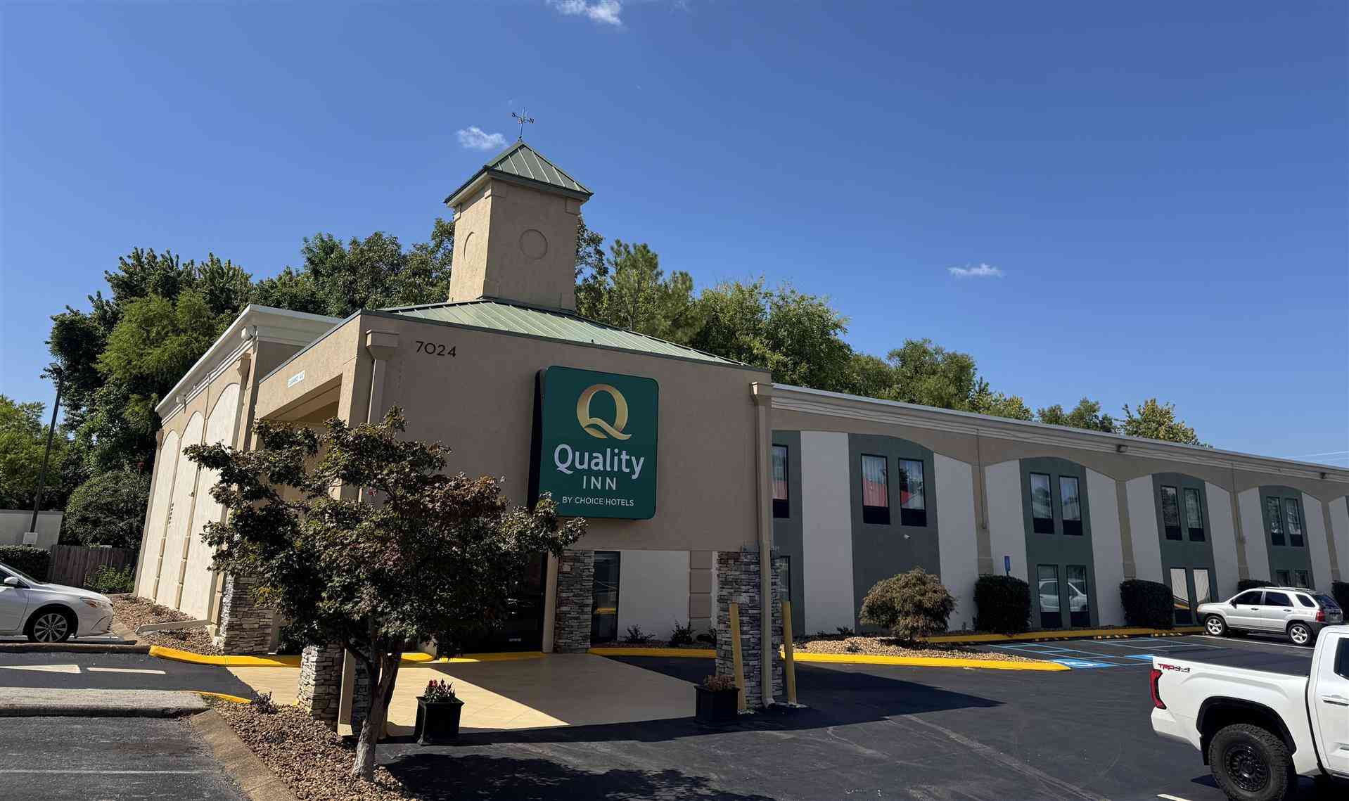 Quality Inn Chattanooga Hamilton Place in Chattanooga, TN