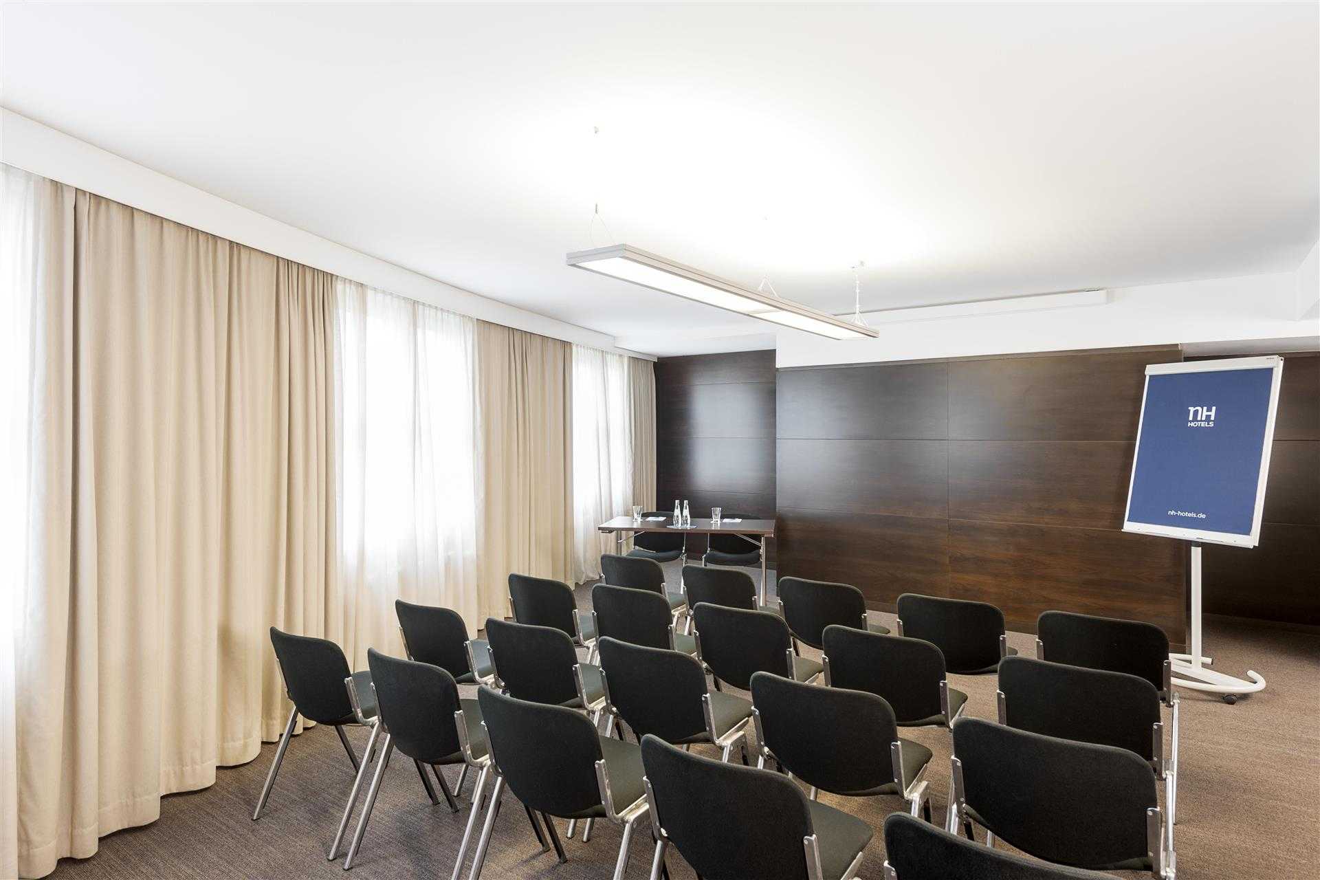 NH Berlin Kurfürstendamm a Berlin, DE