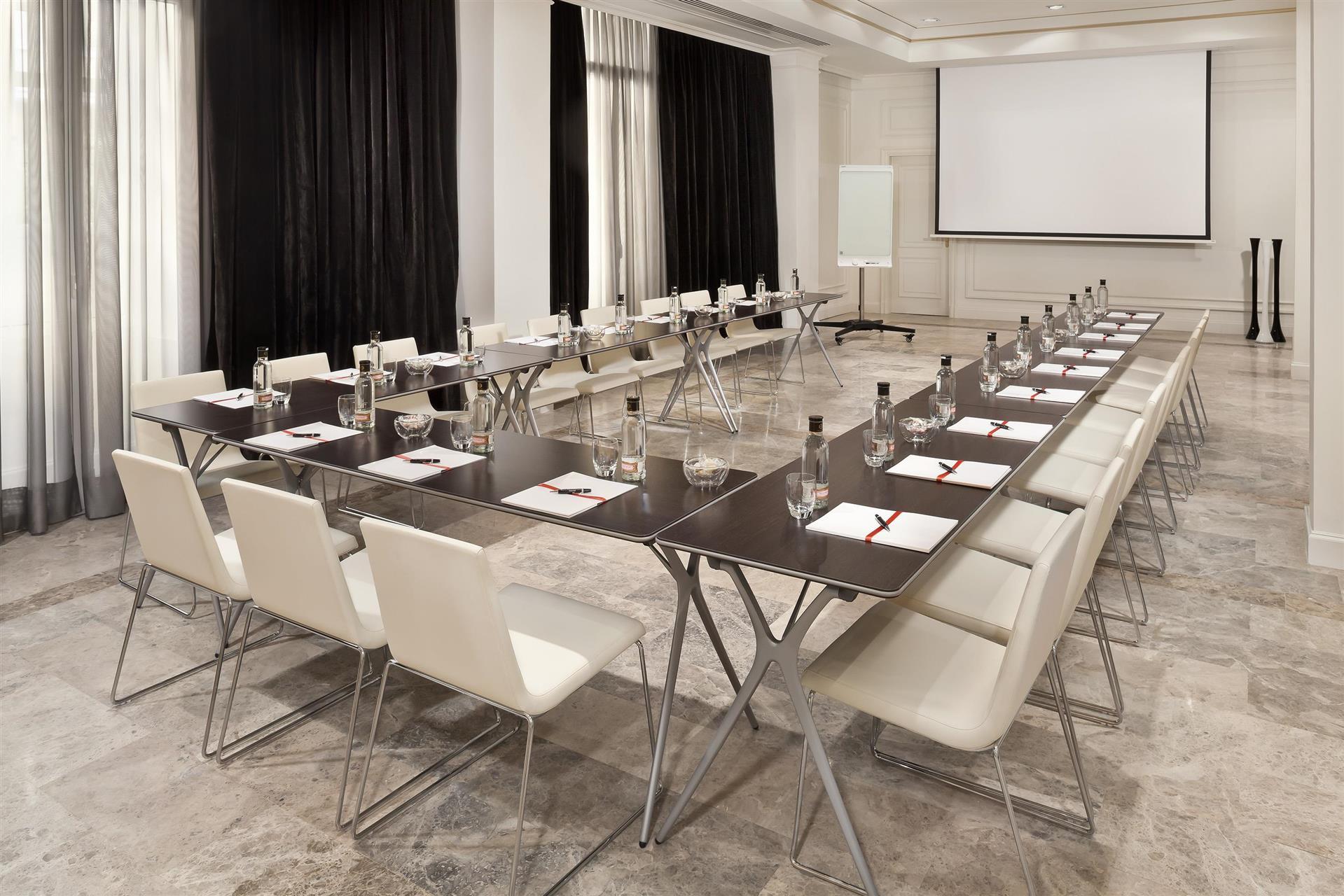 Immagine sala riunioni