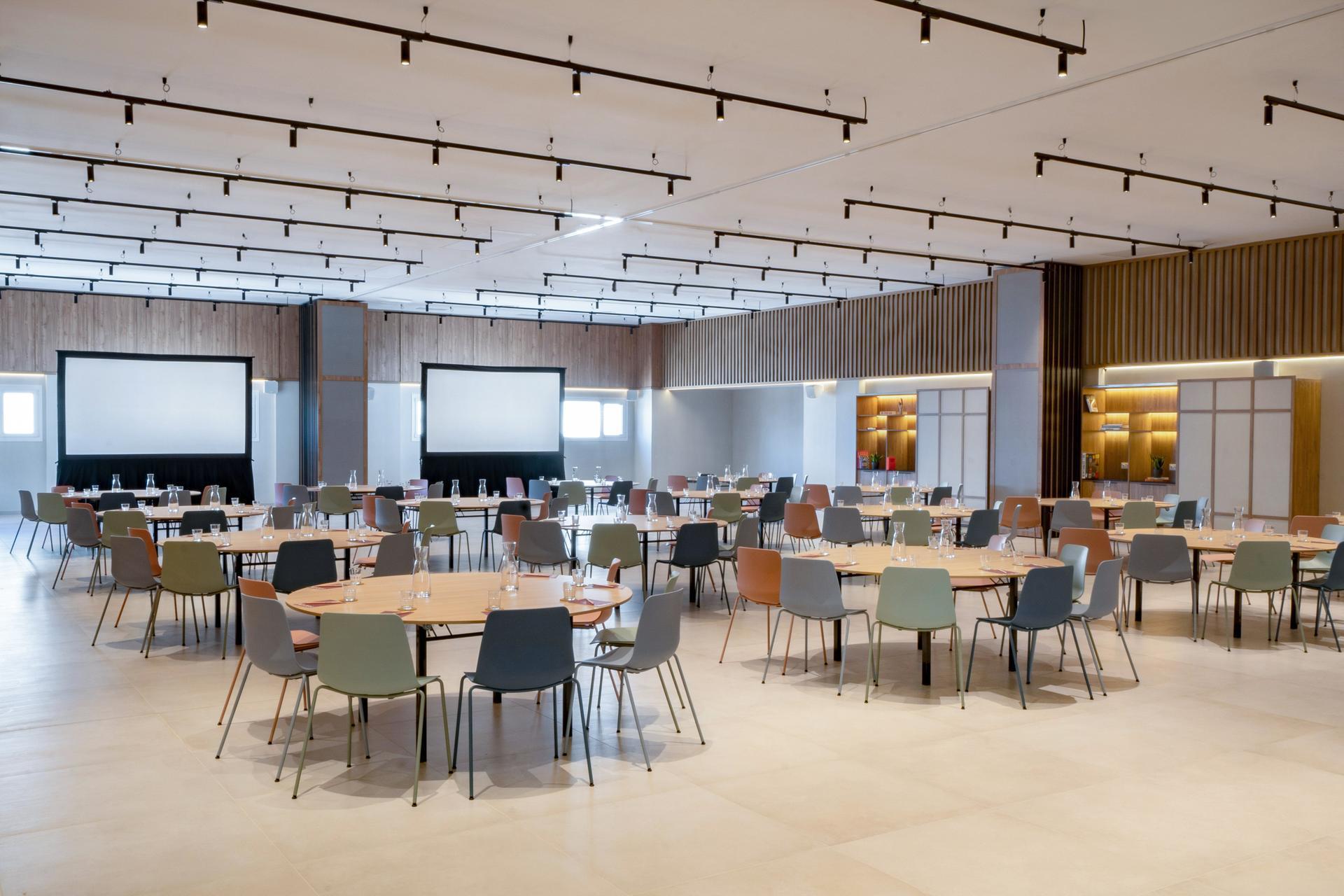 Imagen de la sala de reuniones