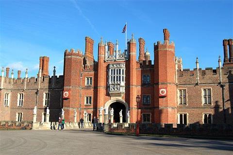 Hampton Court Palace