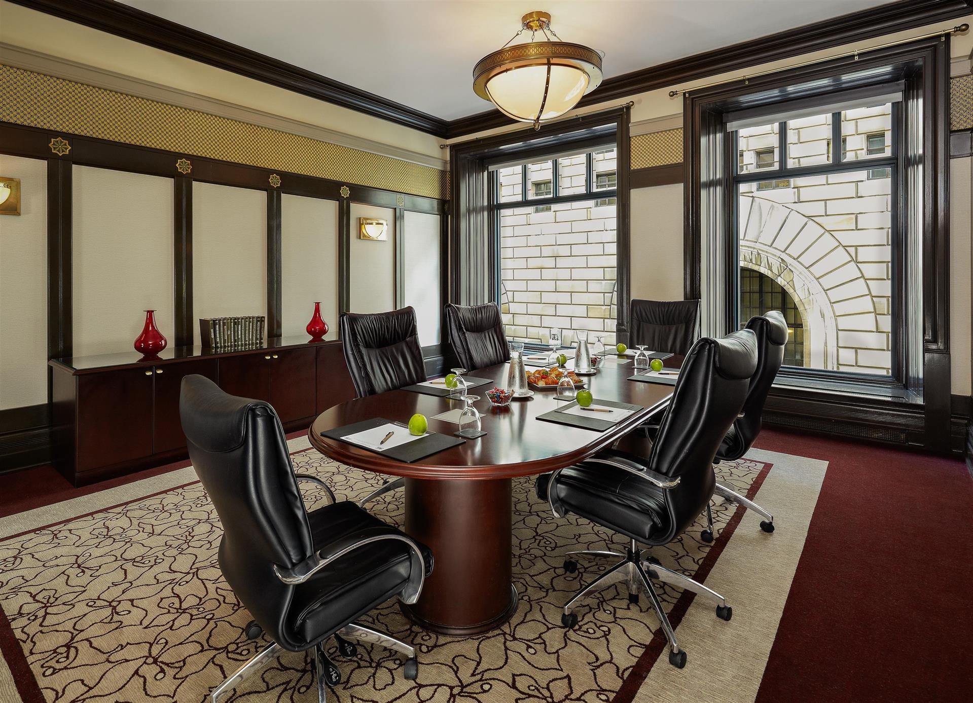 Изображение помещения для встречи