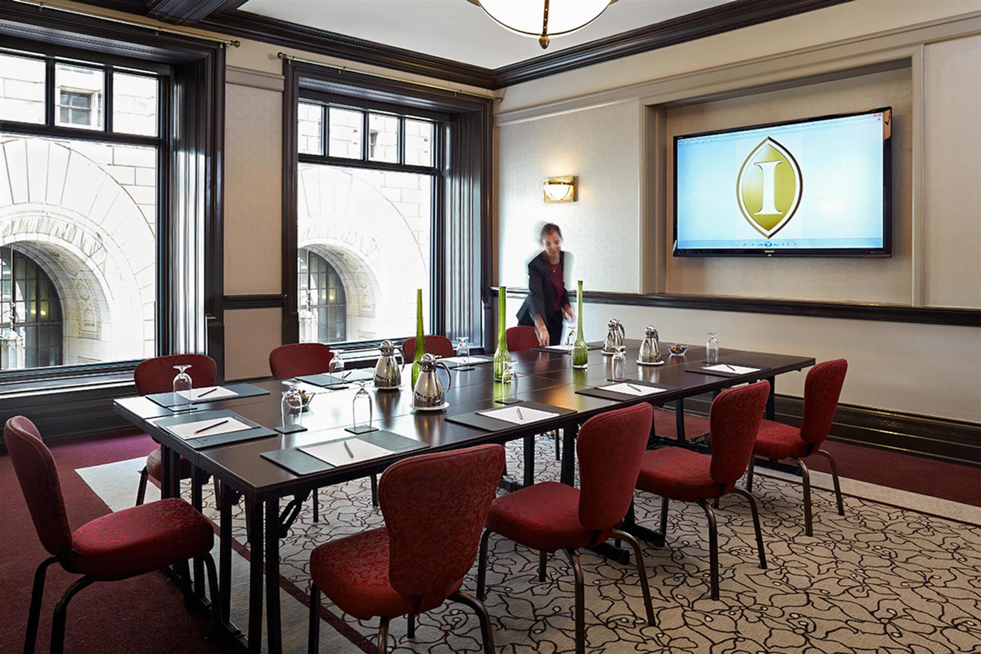 Изображение помещения для встречи