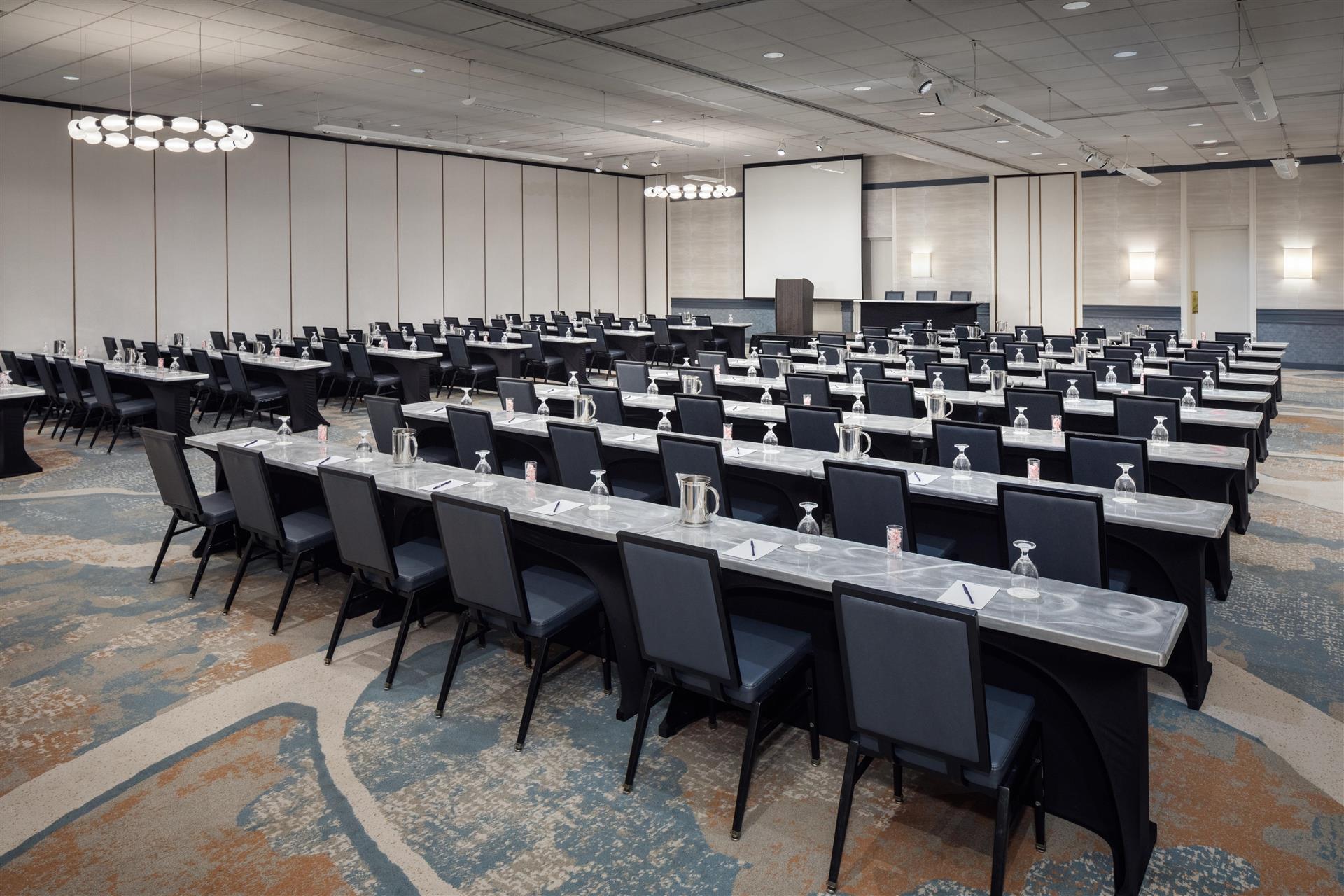 DoubleTree by Hilton Hotel Boston-Andover image