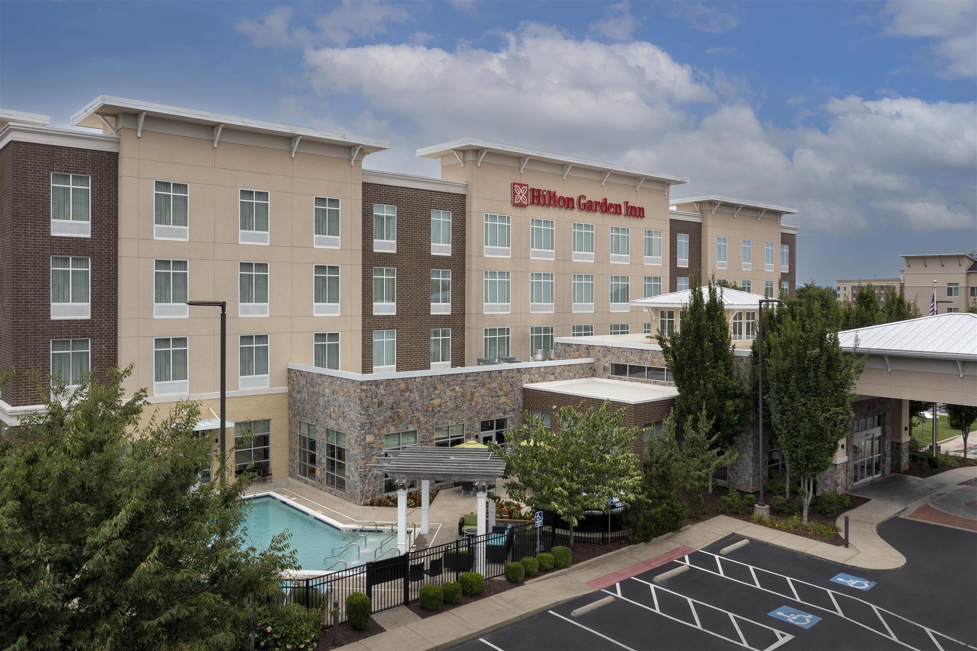 Hilton Garden Inn Murfreesboro image