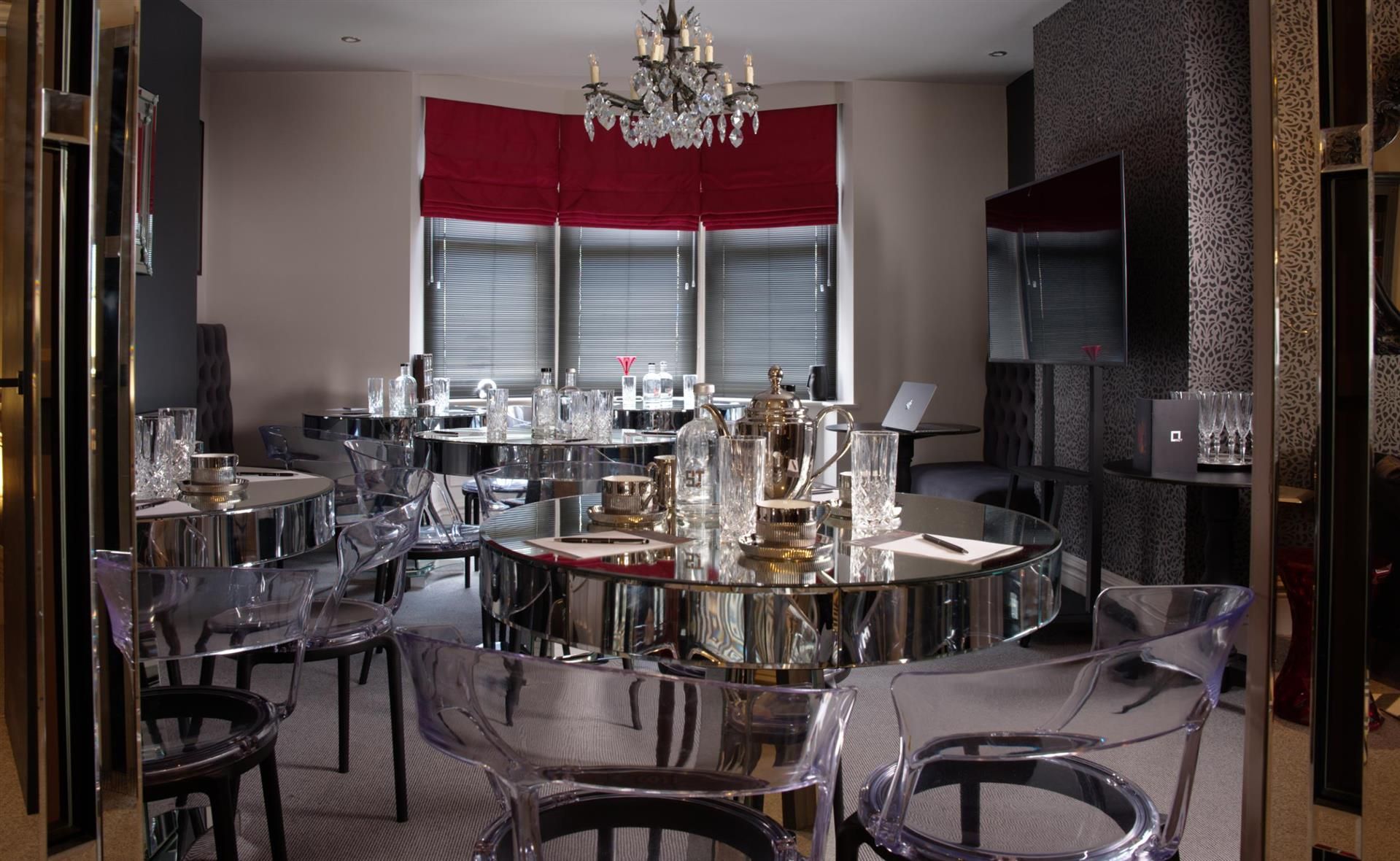 รูปสถานที่จัดงาน