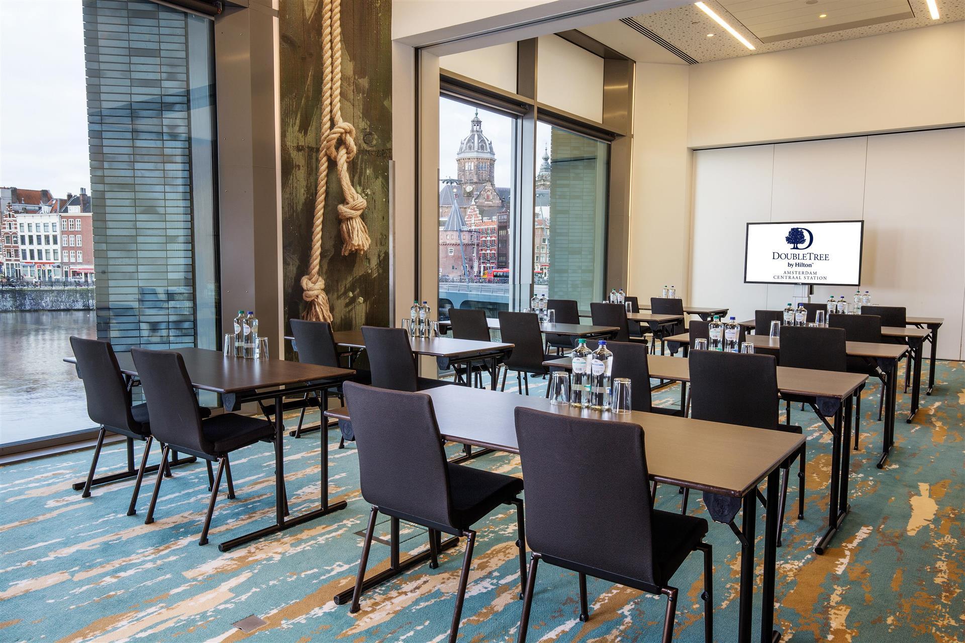 Imagen de la sala de reuniones