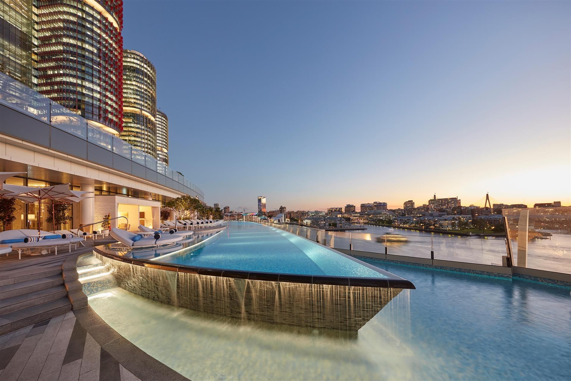 รูปสถานที่จัดงาน