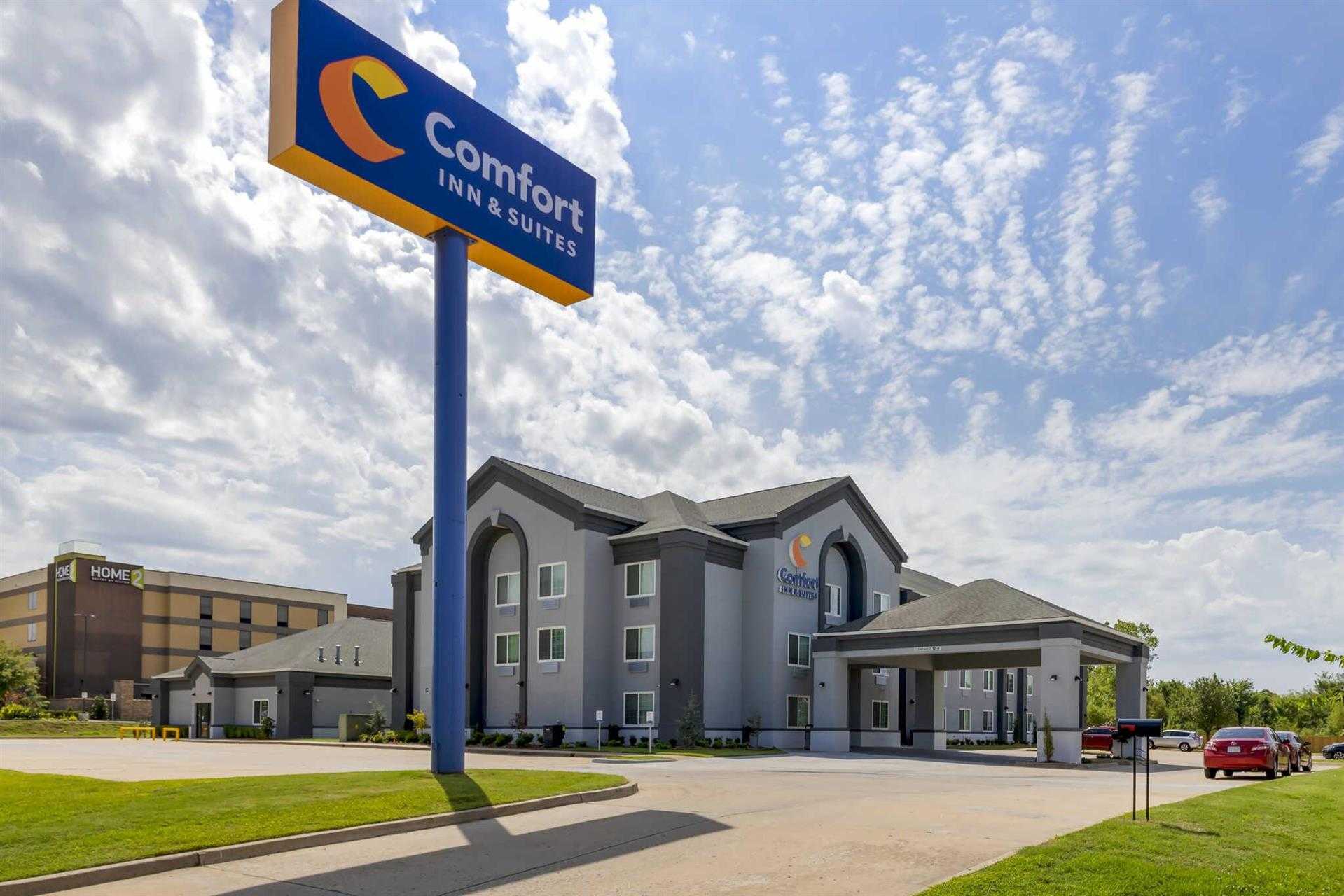 Comfort Inn & Suites Muskogee (Accepting Reservations From August 01, 2022) i Muskogee, OK