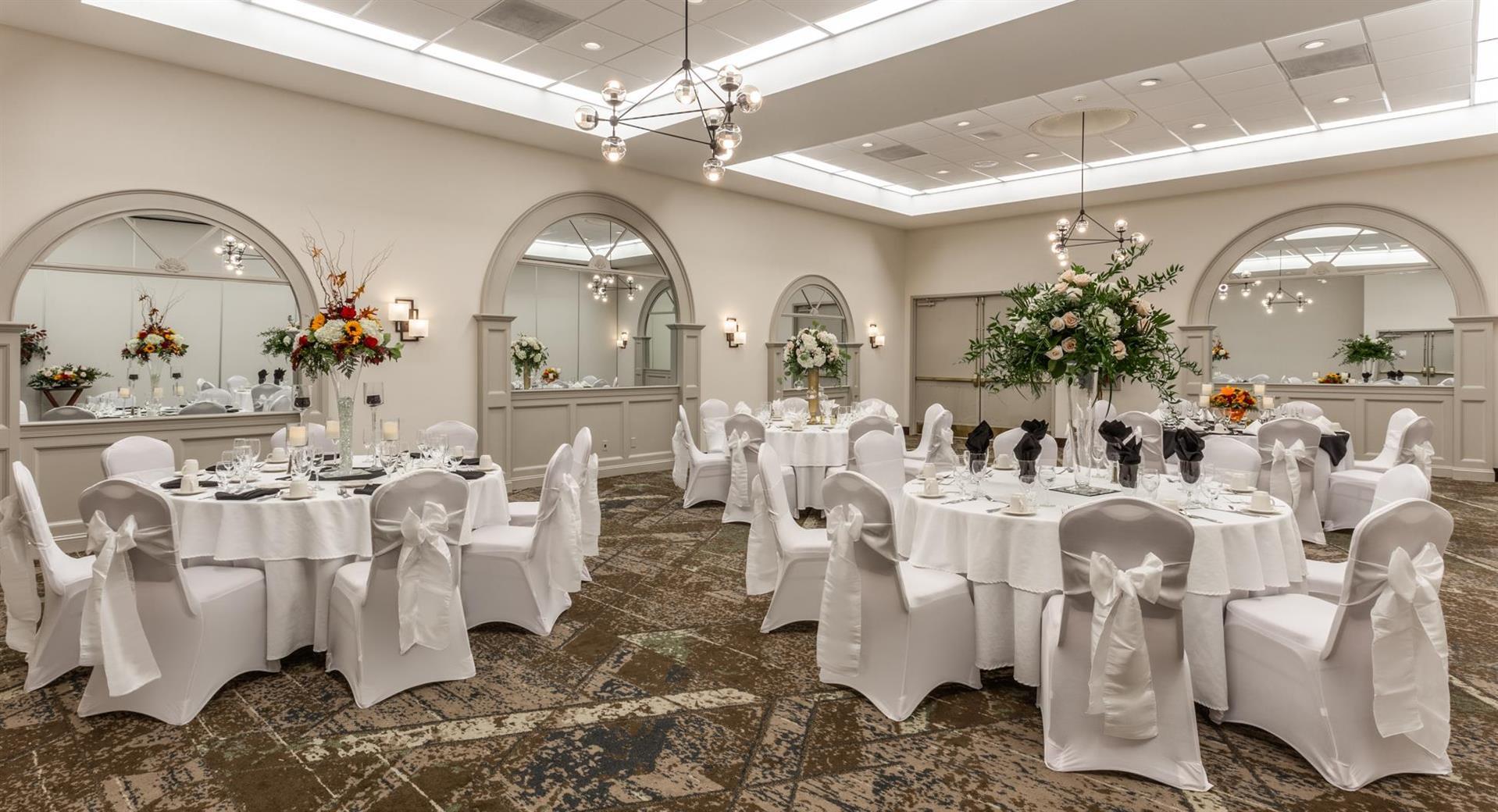 Holiday Inn Philadelphia South-Swedesboro image