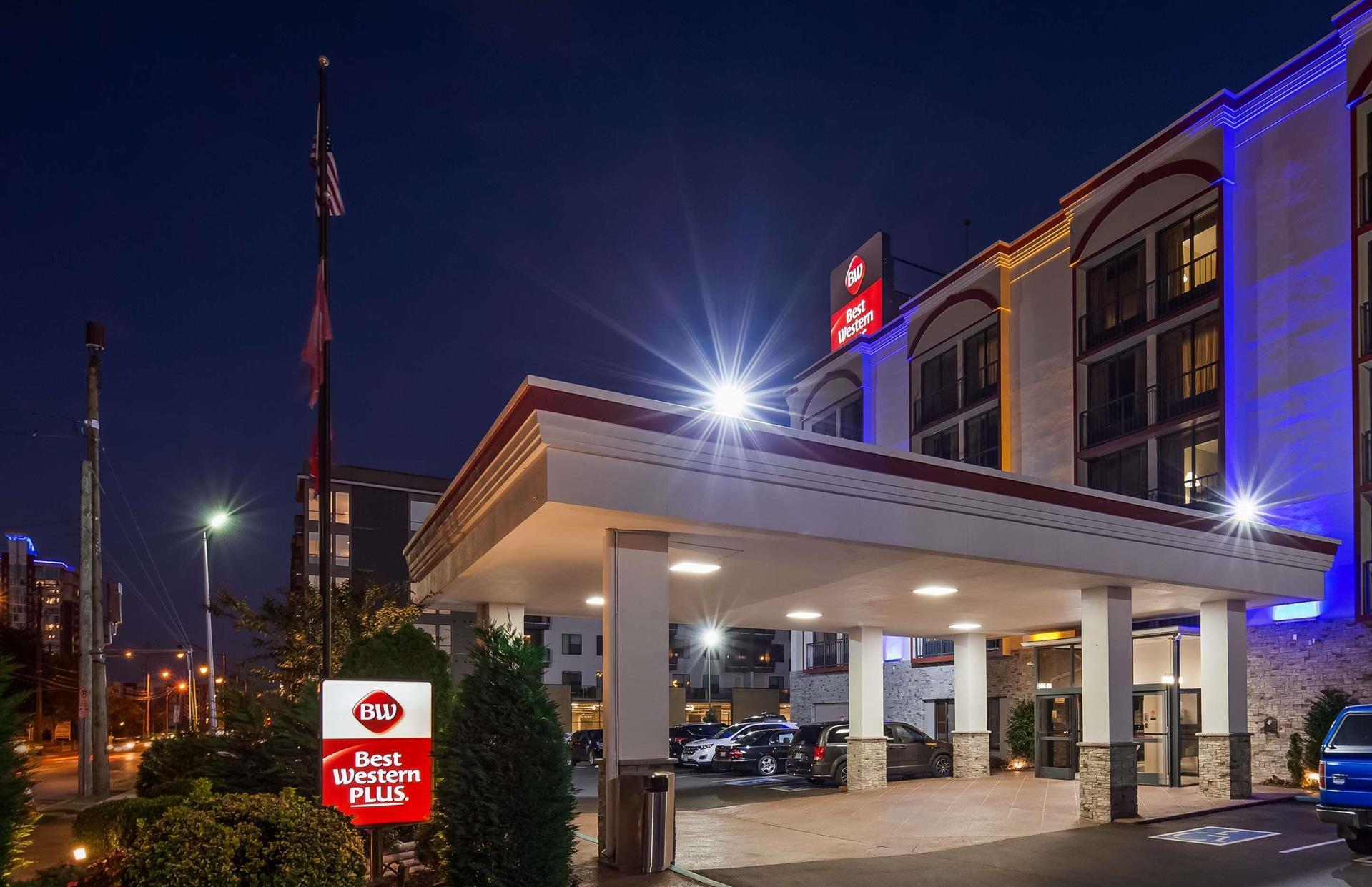 BEST WESTERN PLUS Music Row image